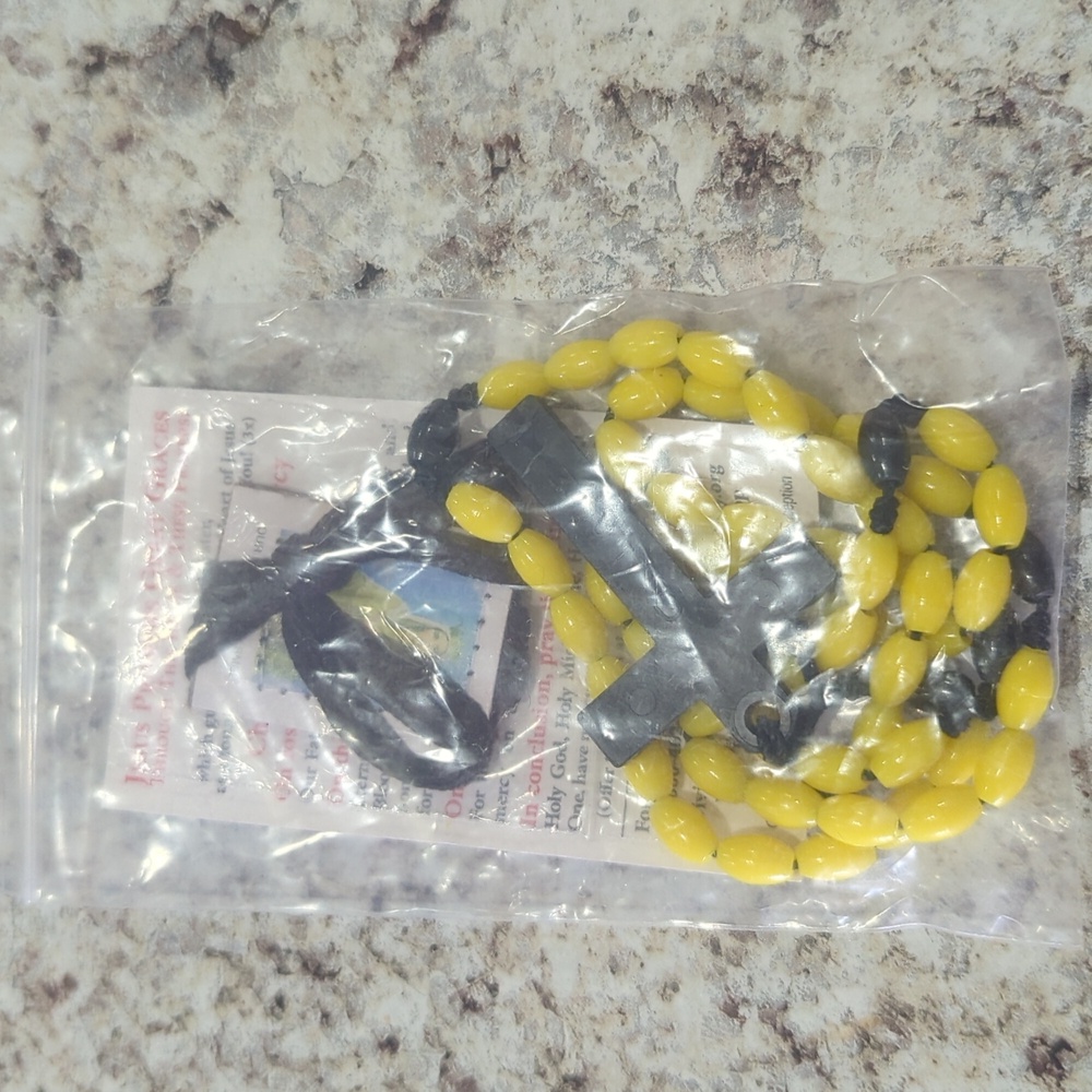 Lot Of Religious/Catholic Jewelry Rosary Beads - Picture 4 of 8